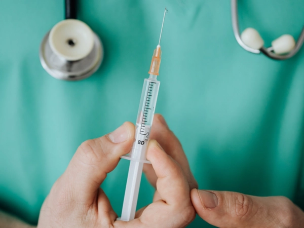 pajączki żylaki teleangiektazje zabieg usunięcia skleroterapia szybko sprawnie chirurg naczyniowy kraków apriori zawiła 61a ruczaj skawina